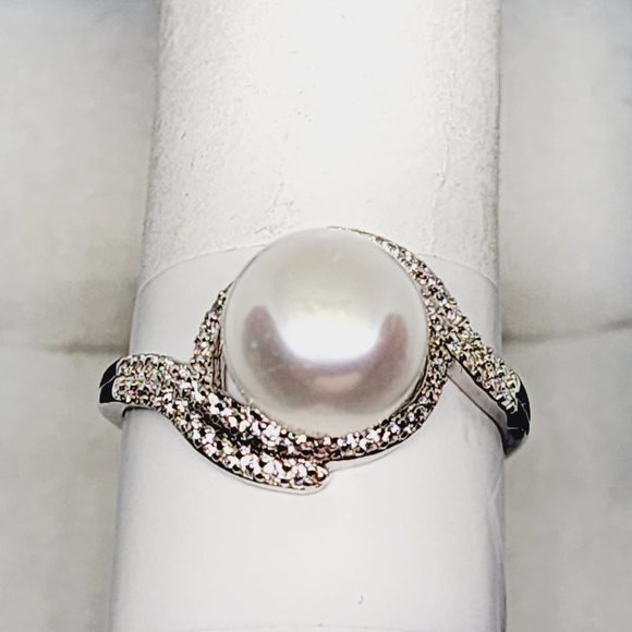 White Freshwater Pearl & Cubic Zirconia ring inn Rhodium over 925SS sz 9 .35 cts - Picture 4 of 7